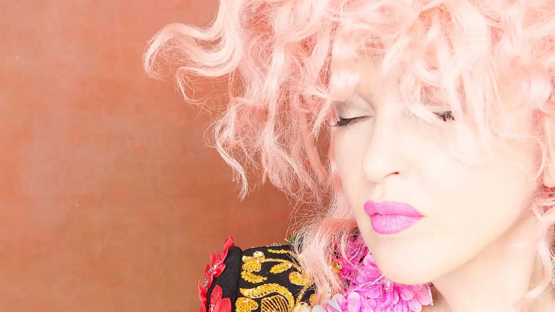 Win Tix: Cyndi Lauper
