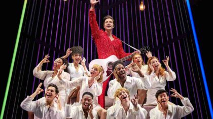 A Beautiful Noise: The Neil Diamond Musical...